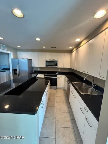 $2,900 | 6422 Us-98 Panama City Beach, Unit 206, Panama City Beach, FL 32407