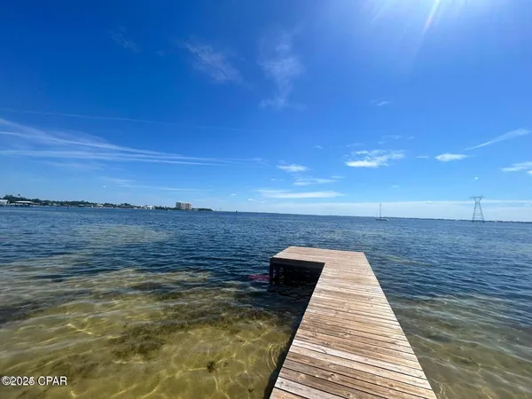 $2,900 | 6422 Us-98 Panama City Beach, Unit 206, Panama City Beach, FL 32407