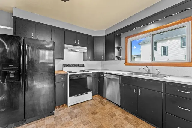 $229,900 | 446 West Main Street, Reedsburg, WI 53959