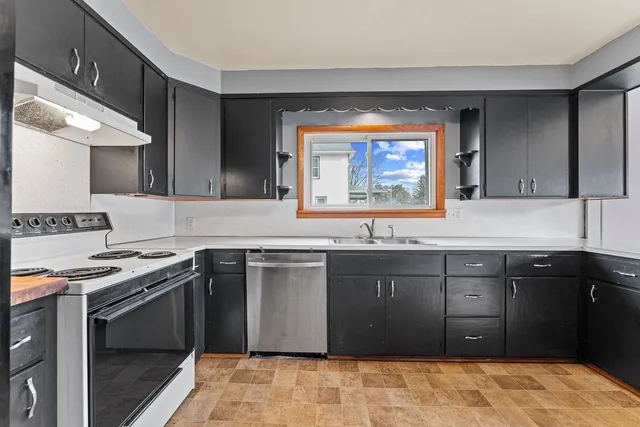 $229,900 | 446 West Main Street, Reedsburg, WI 53959