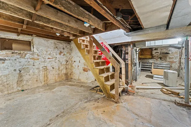 $229,900 | 446 West Main Street, Reedsburg, WI 53959