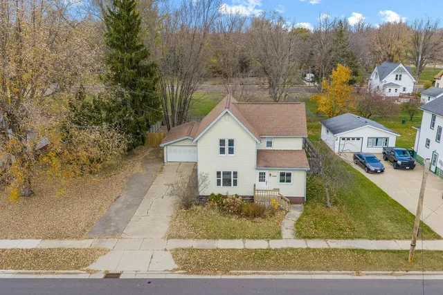 $229,900 | 446 West Main Street, Reedsburg, WI 53959