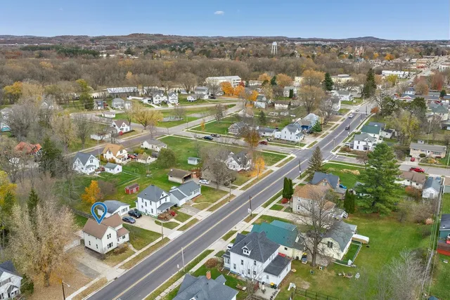 $229,900 | 446 West Main Street, Reedsburg, WI 53959