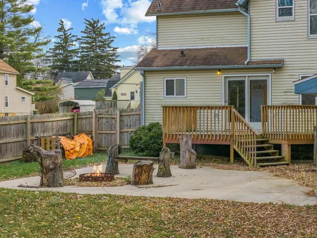 $229,900 | 446 West Main Street, Reedsburg, WI 53959