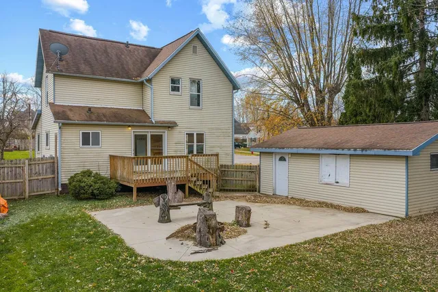 $229,900 | 446 West Main Street, Reedsburg, WI 53959