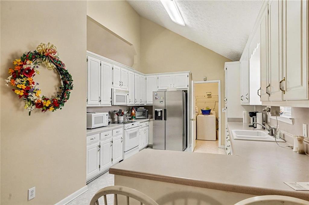 1684 Lovejoy Road Hampton, GA 30228 - Photo 13 of 31