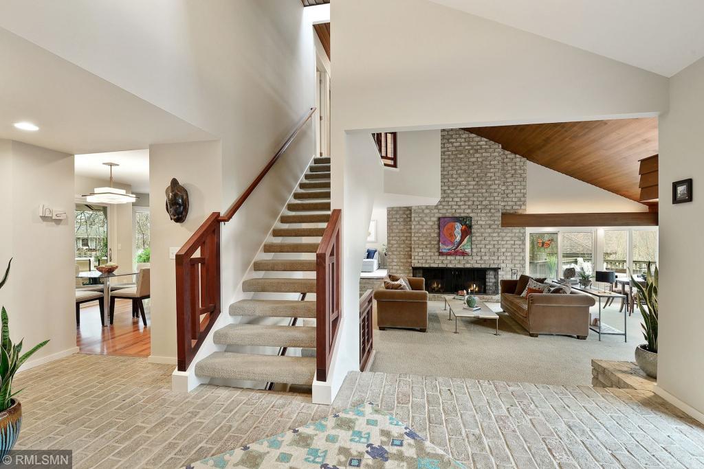 14500 Durham Road Minnetonka, MN 55345 - Photo 8 of 45 Gallery Image 8