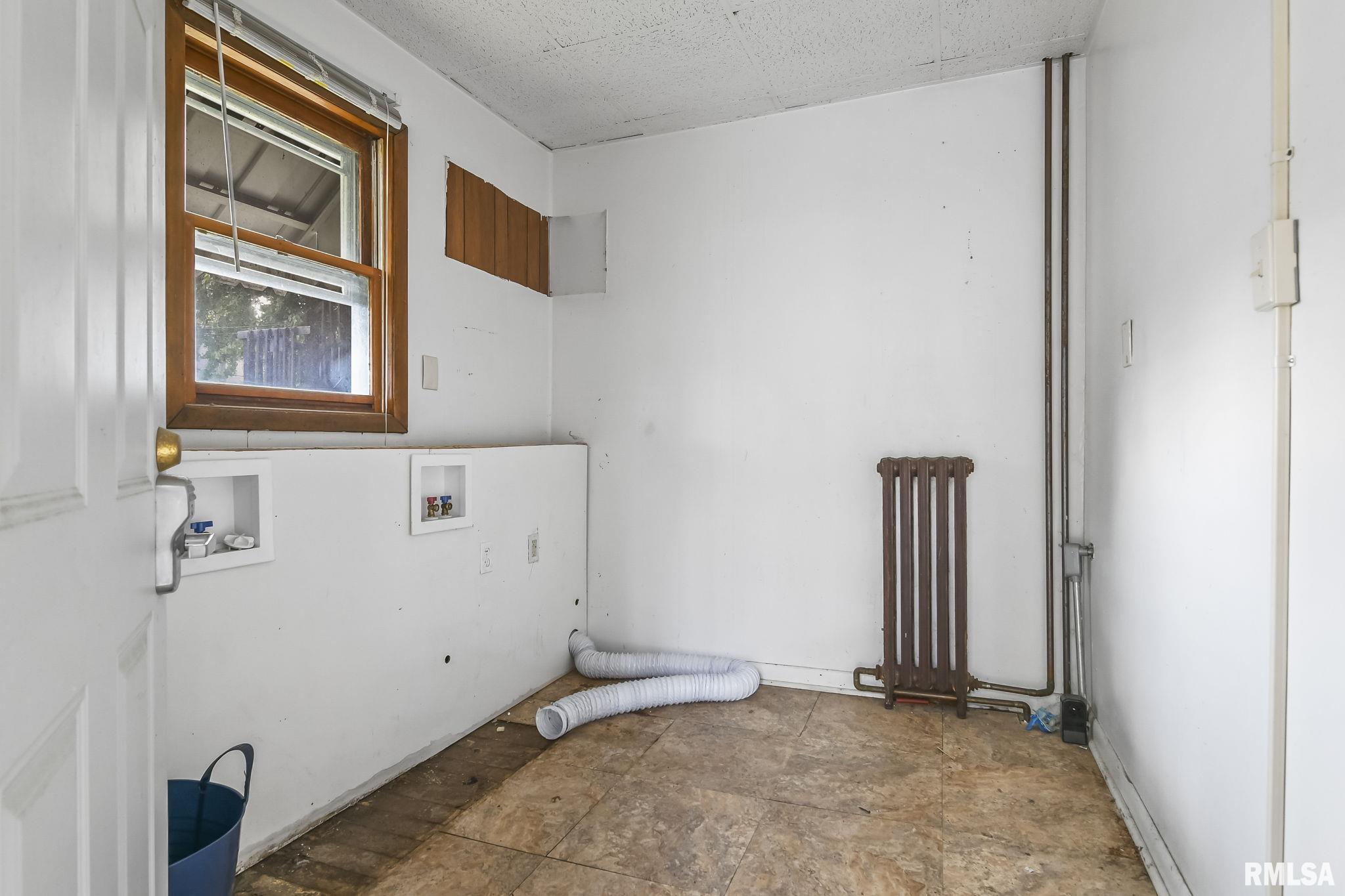 913 South 8th Street Springfield, IL 62703 - Photo 20 of 39