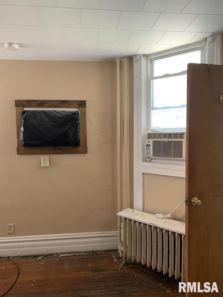 913 South 8th Street Springfield, IL 62703 - Photo 24 of 39