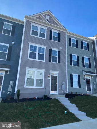 $2,100 | 37 Abigail Street, Charles Town, WV 25414