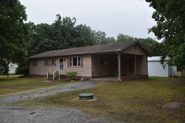$339,900 | 7829 Flippo Drive, Fredericksburg, VA 22408
