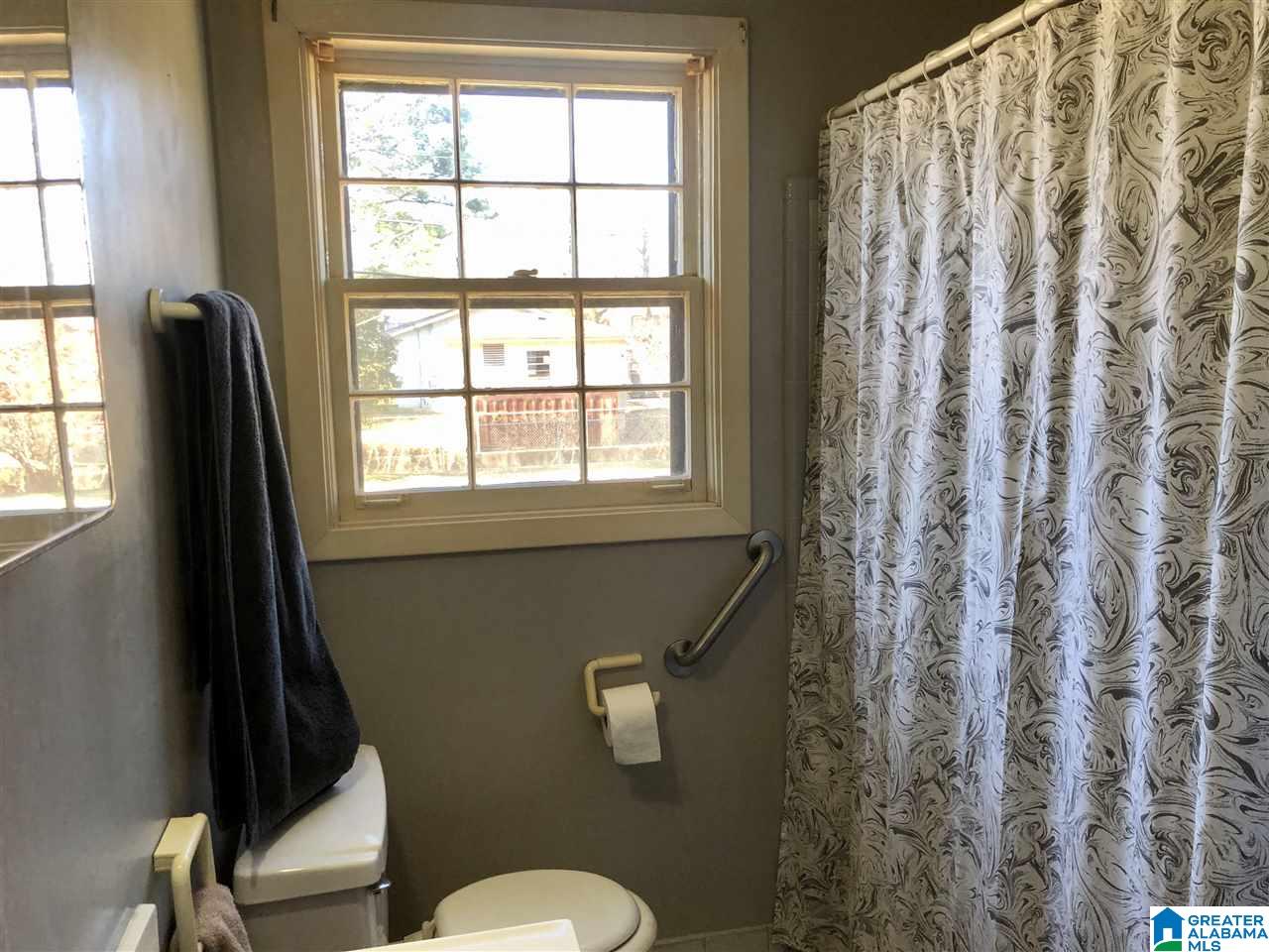 204 Willow Bend Road Birmingham, AL 35209 - Photo 9 of 13