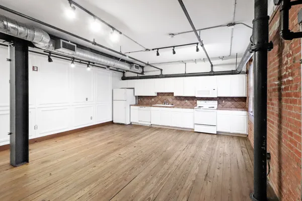 $1,250 | 1011 Wood Street, Unit 201, Houston, TX 77002