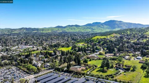 $799,888 | 722 Tampico, Walnut Creek, CA 94598