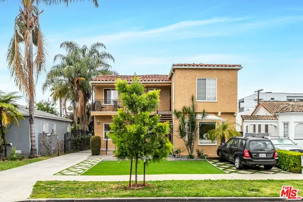 $3,999 | 3031 Wellington Road, Los Angeles, CA 90016