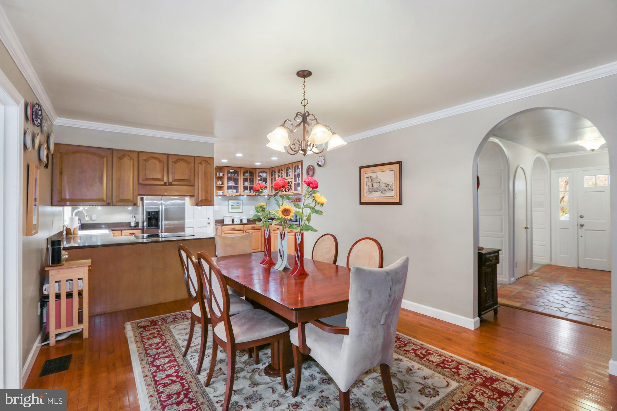10613 Pineview Road Manassas, VA 20111 - Photo 11 of 51 Dining Room