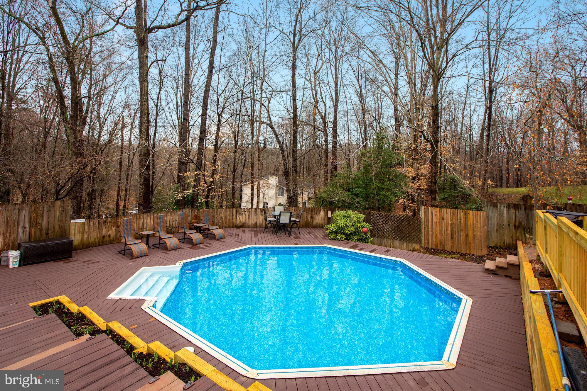 10613 Pineview Road Manassas, VA 20111 - Photo 34 of 51 Pool