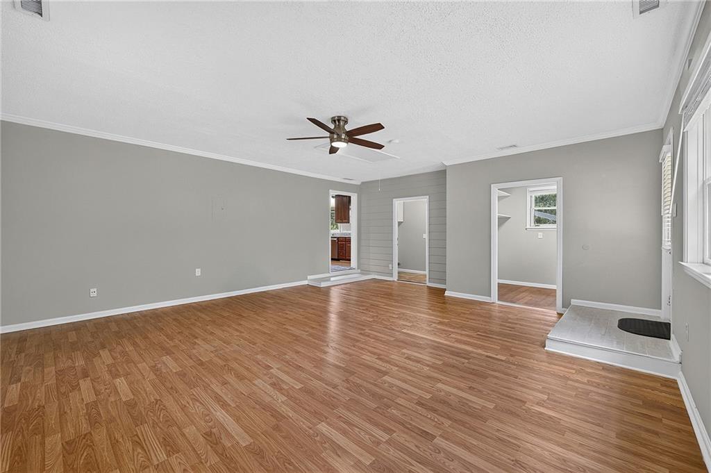 1639 Flowery Branch Road Hoschton, GA 30548 - Photo 11 of 66 Gallery Image 11