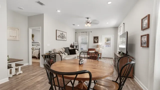 $299,900 | 50 Jessica Court, Freeport, FL 32439