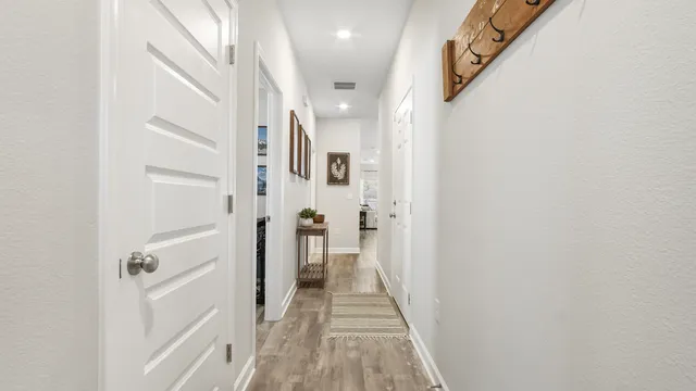 $299,900 | 50 Jessica Court, Freeport, FL 32439