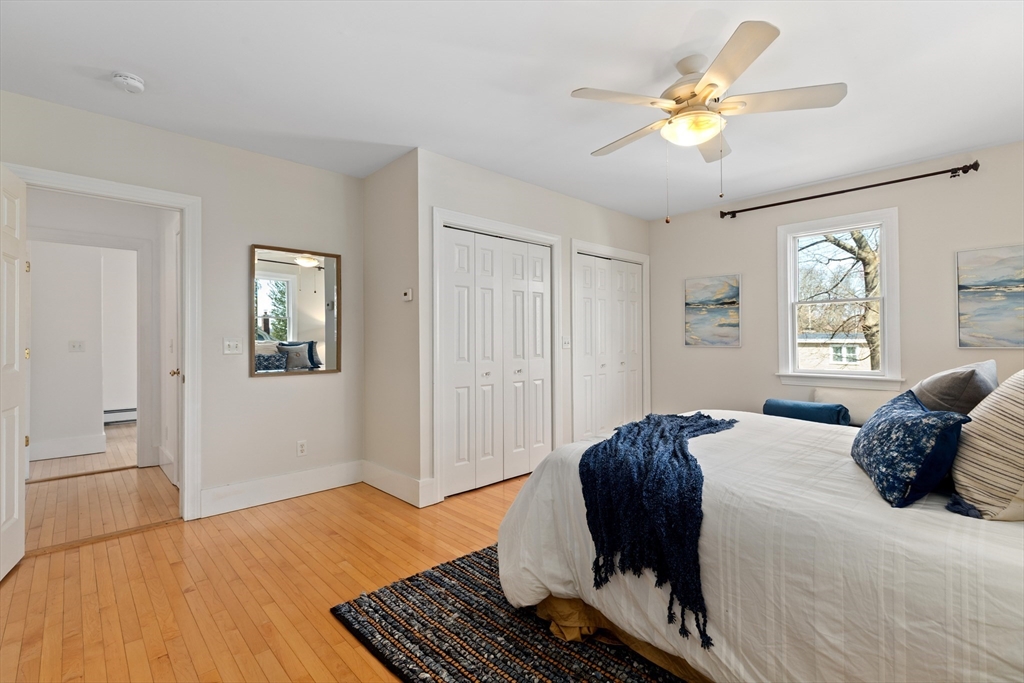 10 Neptune Road Worcester, MA 01605 - Photo 21 of 31