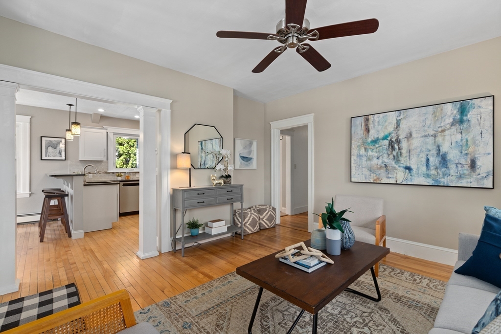 10 Neptune Road Worcester, MA 01605 - Photo 7 of 31