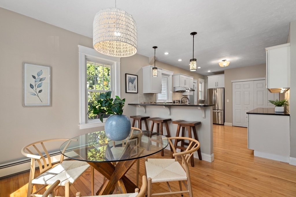 10 Neptune Road Worcester, MA 01605 - Photo 8 of 31