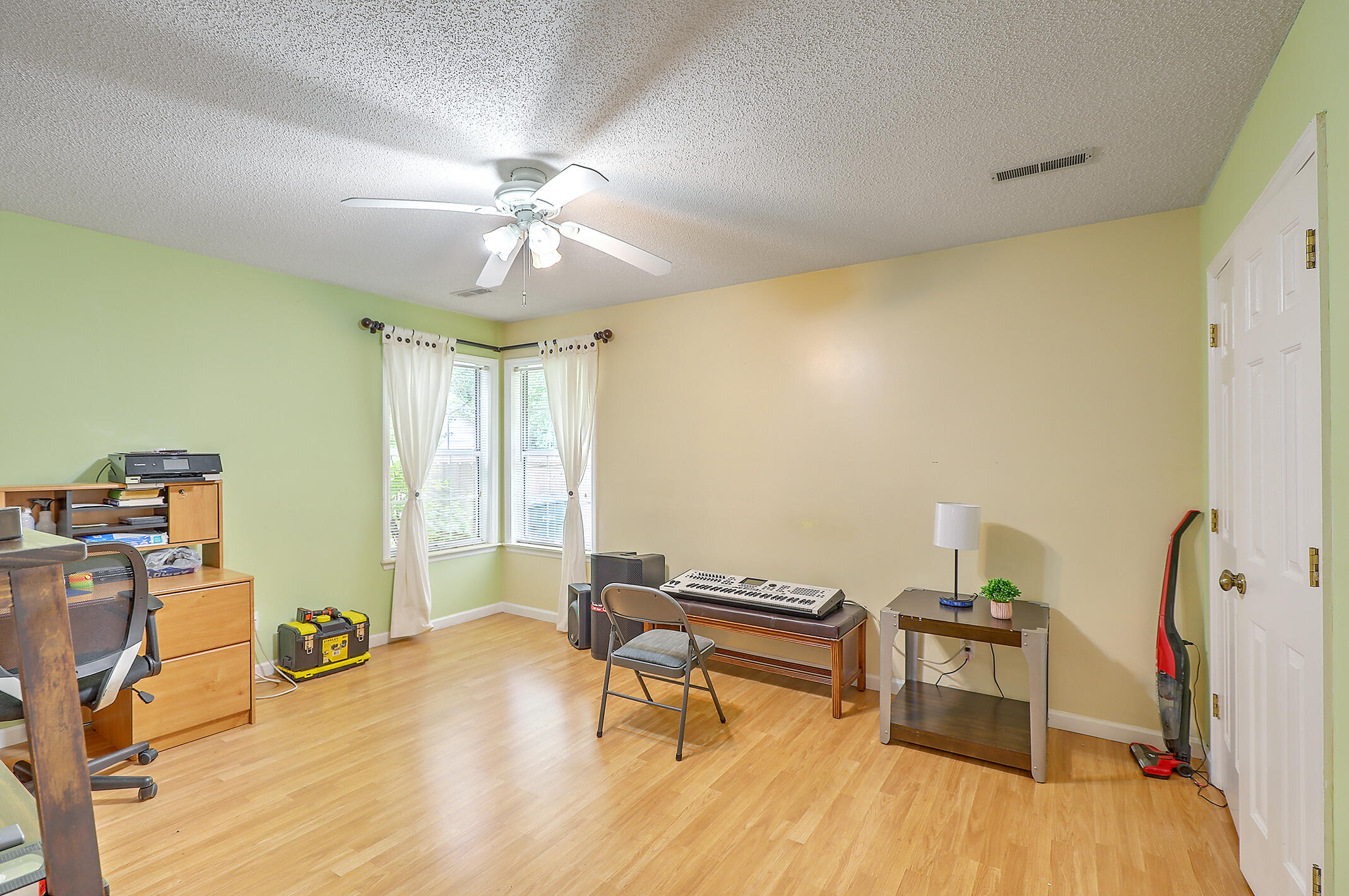 122 Lowndes Road Goose Creek, SC 29445 - Photo 5 of 46 0W7A3090_1_2_3_4_5_6