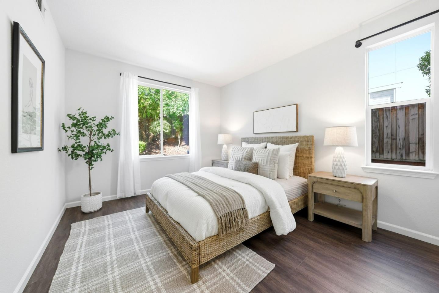 2556 Harlow Lane San Ramon, CA 94582 - Photo 21 of 62 a bedroom with a large bed and a potted plant