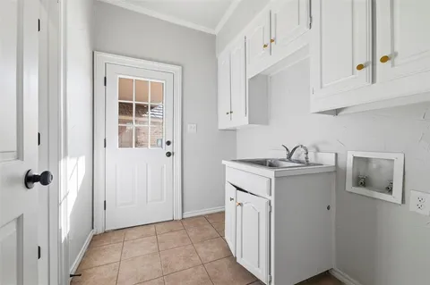 $599,999 | 4705 Villa Vera Drive, Arlington, TX 76017