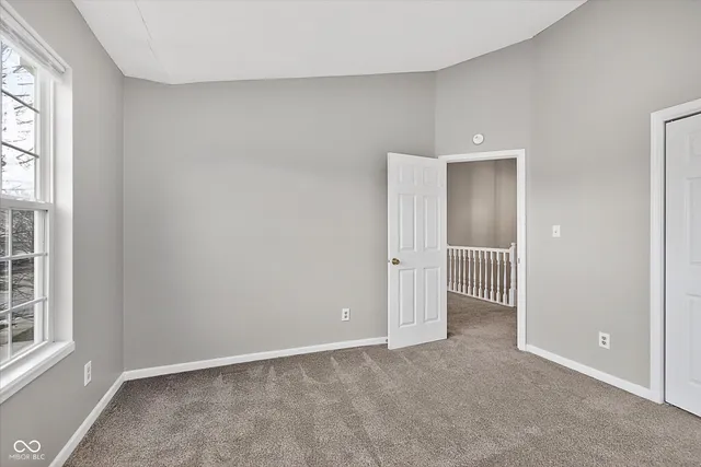 $199,900 | 5549 Nighthawk Way, Indianapolis, IN 46254