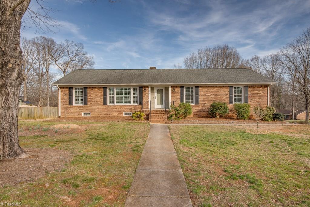 545 Drumheller Road Clemmons, NC 27012 - Photo 1 of 30 Gallery Image 1