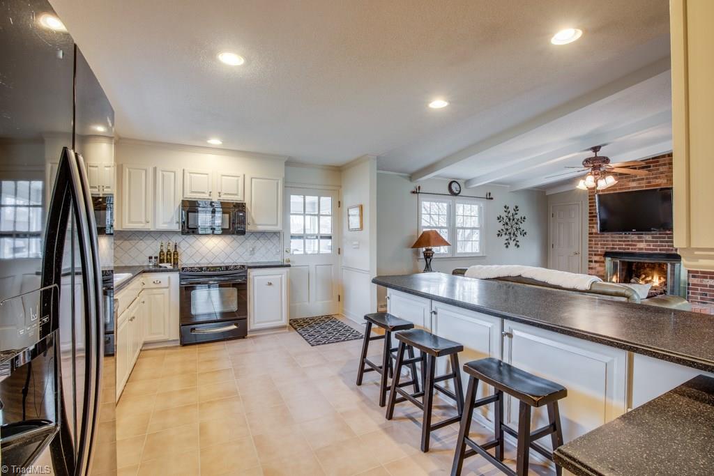 545 Drumheller Road Clemmons, NC 27012 - Photo 8 of 30 Gallery Image 8
