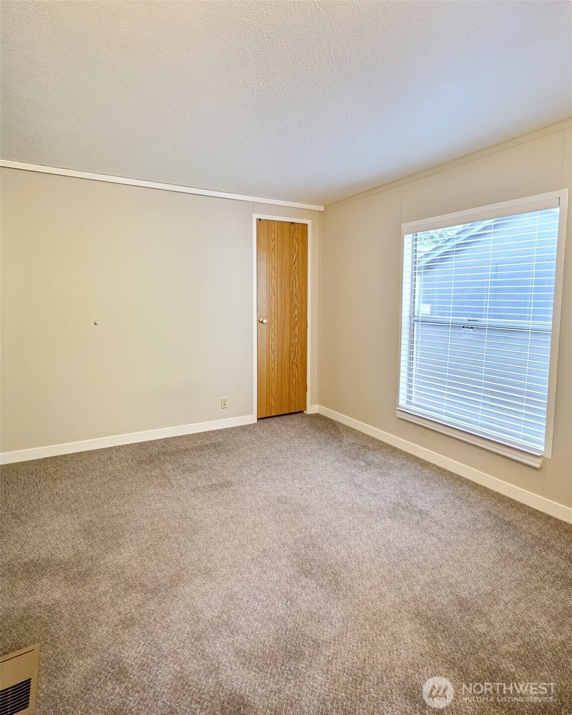 3333 228th Street Southeast, Unit 23 Bothell, WA 98021 - Photo 11 of 15 Gallery Image 11