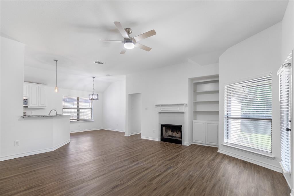 509 Mansfield Cardinal Road Kennedale, TX 76060 - Photo 10 of 26