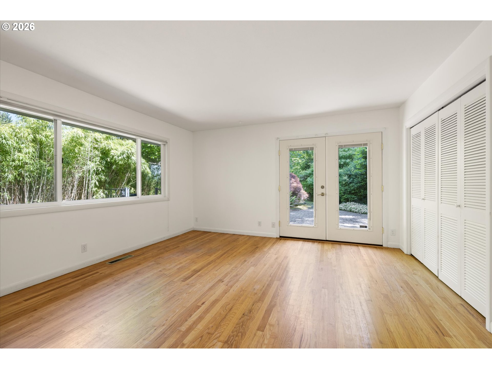 4922 Southwest Barnes Road Portland, OR 97221 - Photo 26 of 44 Gallery Image 26