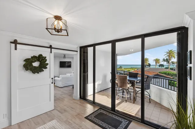 $4,200 | 600 Ocean Drive, Unit 2C, Juno Beach, FL 33408