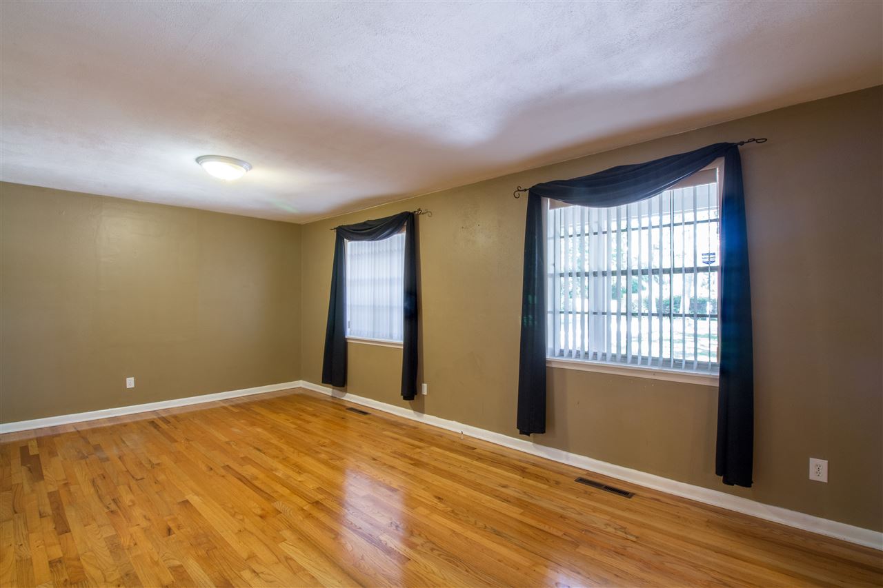 2112 Ridgetop Drive Tallahassee, FL 32303 - Photo 3 of 25 Gallery Image 3