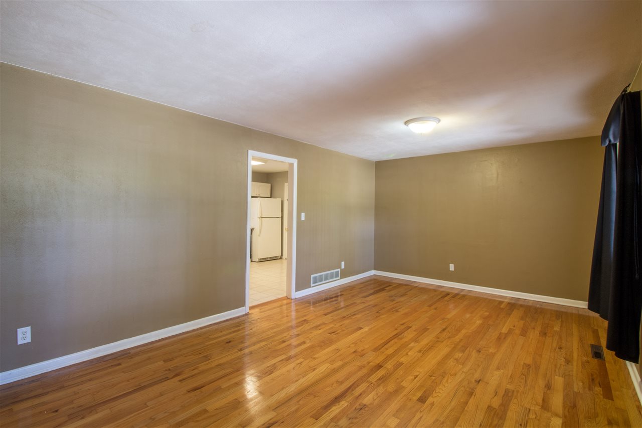 2112 Ridgetop Drive Tallahassee, FL 32303 - Photo 5 of 25 Gallery Image 5