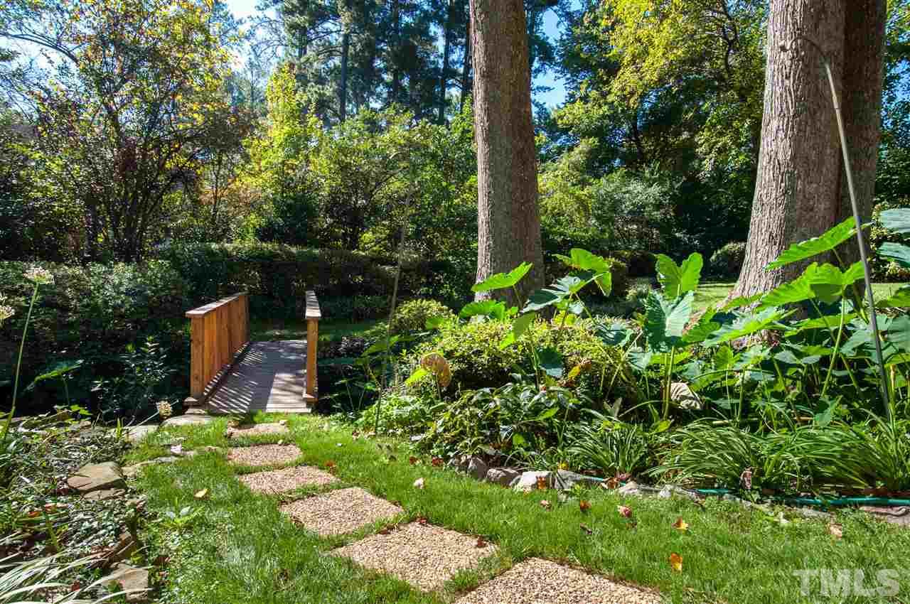 2707 North Mayview Road Raleigh, NC 27607 - Photo 23 of 25 a view of a garden with plants