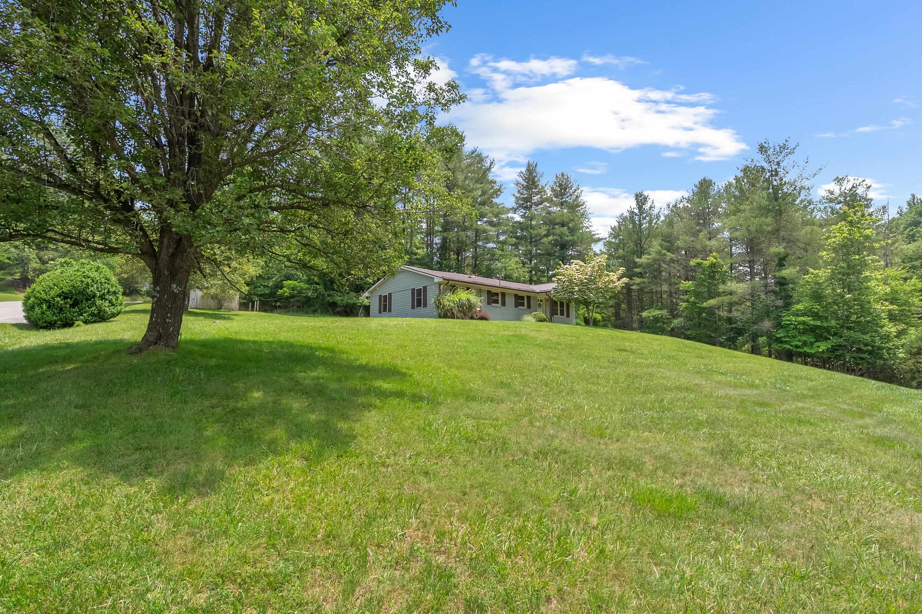 2866 White Rock Road Northwest Floyd, VA 24091 - Photo 51 of 62 Gallery Image 51