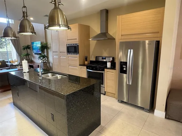 a close view of sink