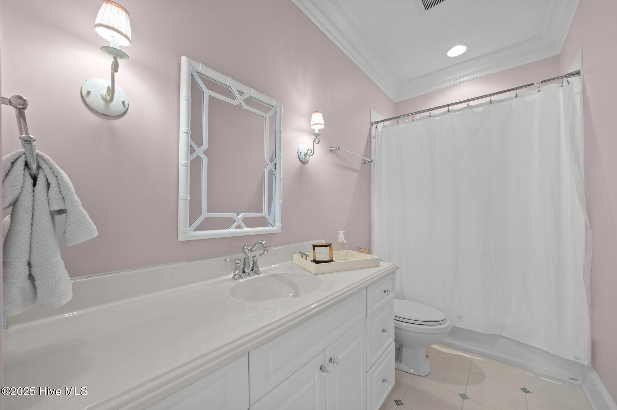 909 Nottingham Road Greenville, NC 27858 - Photo 52 of 70 52-web-or-mls-LHV_9875