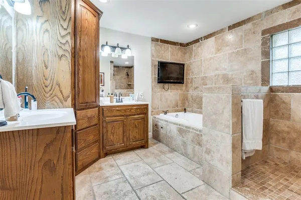 $3,000 | 1602 Glen Valley Drive, Irving, TX 75061