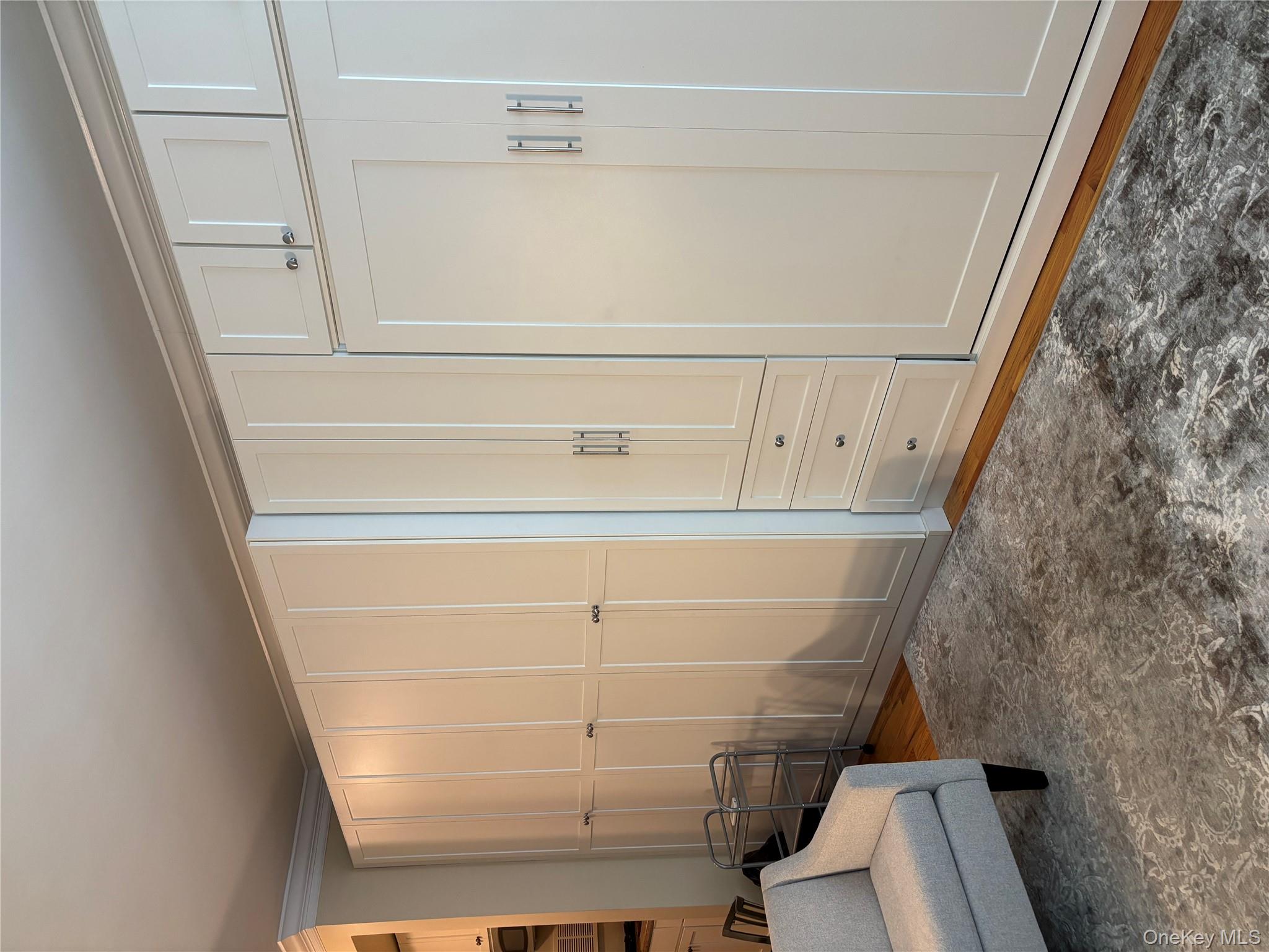 430 East 85th Street, Unit 6B Manhattan, NY 10028 - Photo 7 of 9 a bathroom with a sink