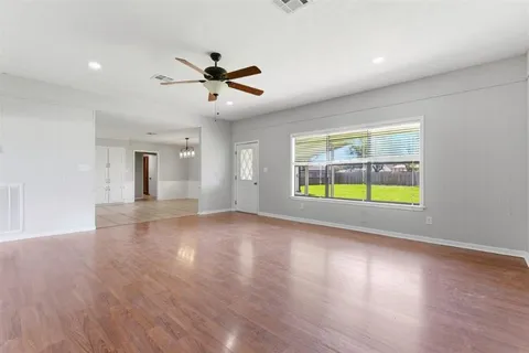 $249,900 | 2011 Louise Street, Sulphur, LA 70663