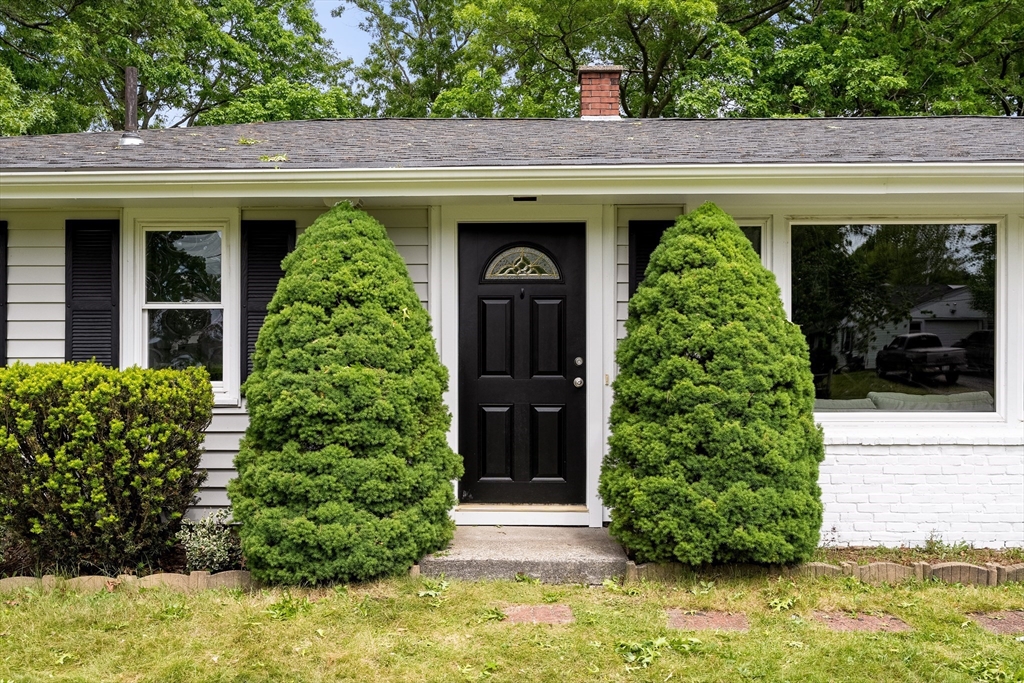 67 Roslyn Road Brockton, MA 02302 - Photo 32 of 32