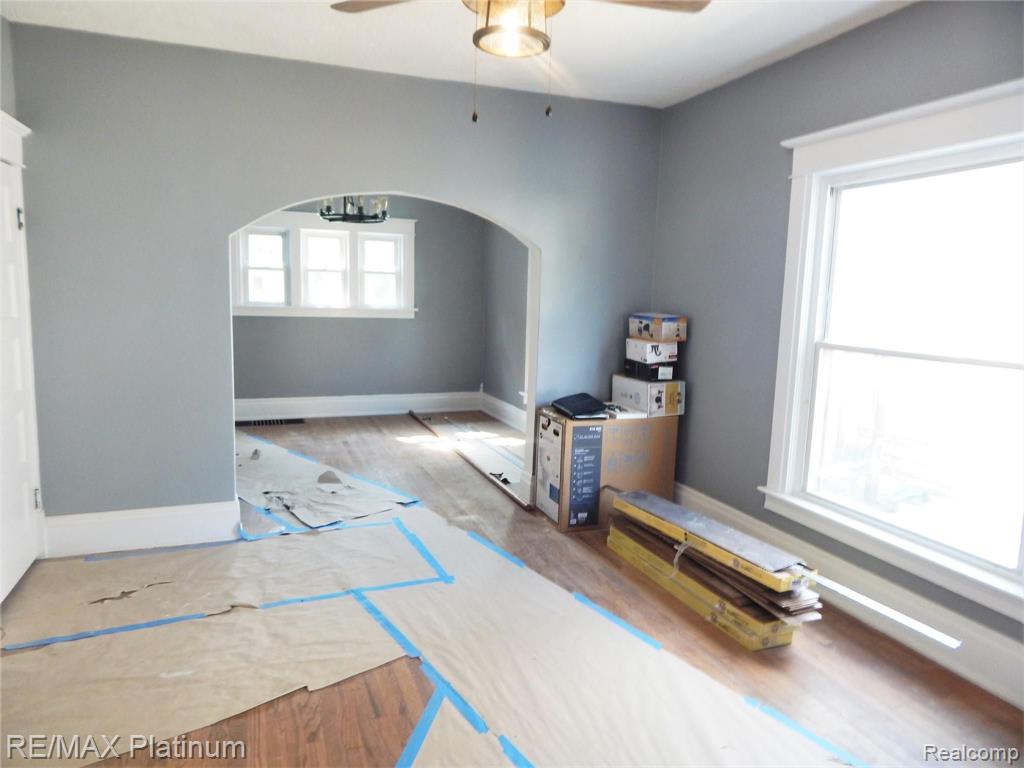 116 Jewett Street Howell, MI 48843 - Photo 15 of 66