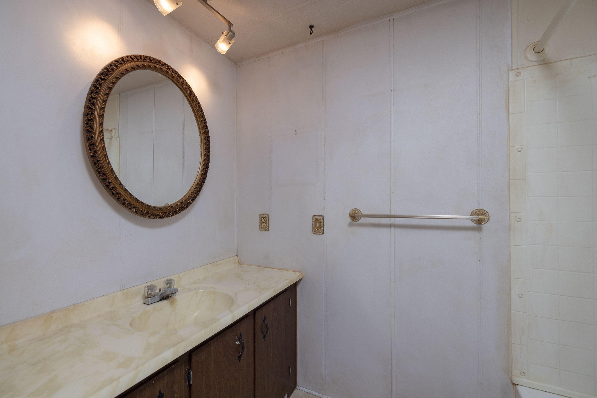 16054 Hawks Lair Road La Pine, OR 97739 - Photo 20 of 31 16064 Hawks Lair Rd (16 of 29)