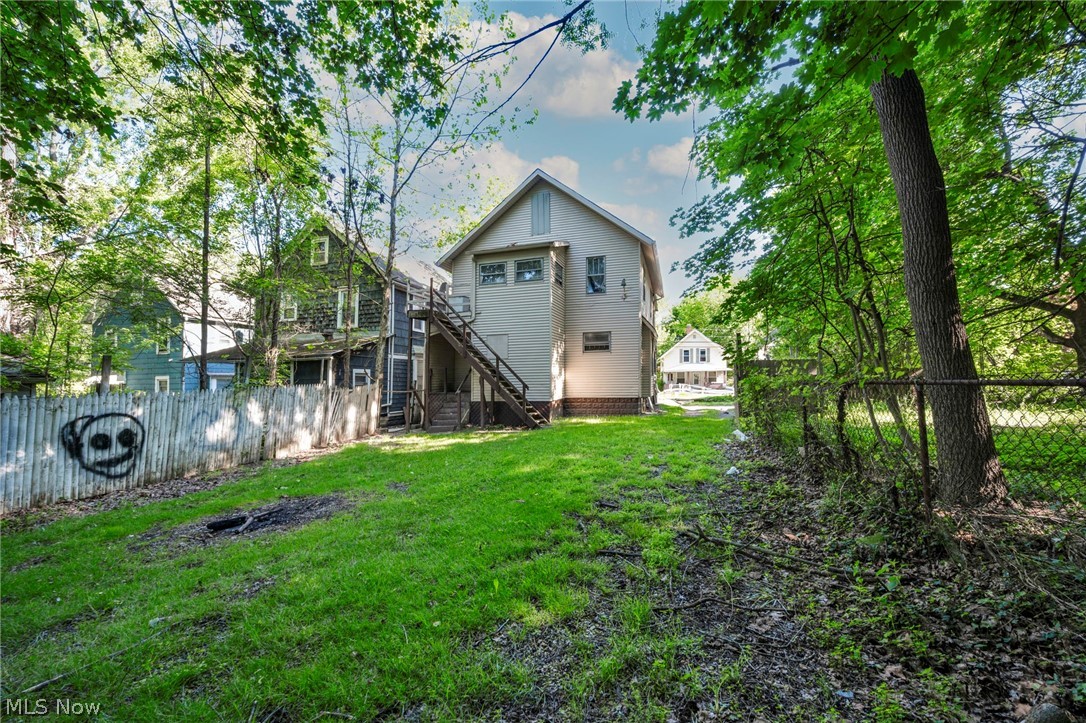 56 Vesper Street Akron, OH 44310 - Photo 10 of 37